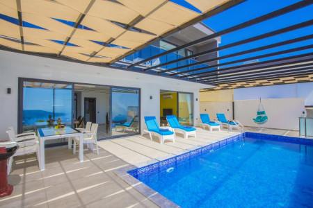 Villa Aksu, Doğa İçerisinde, Süit Odalı, Geniş Havuzlu Villa 2