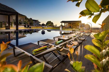 Villa Everest, Merkezi Konumda, Saunalı, Çift Havuzlu Villa 2