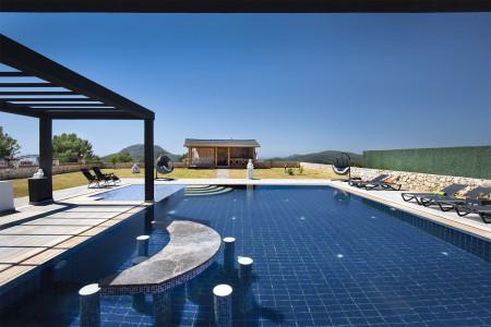 Villa Everest, Merkezi Konumda, Saunalı, Çift Havuzlu Villa 3