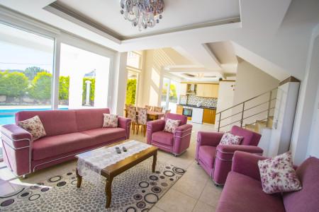 Villa Merida-2, Ölüdeniz'de, Geniş Havuzlu, Doğa İçerisinde Villa 3