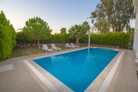 Villa Merida-3, Restorana Yakın, Doğa İçerisinde, Lüks Villa 3