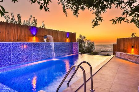Villa Sayran, Korunaklı Yüzme Havuzlu, Doğa İçerisinde Villa 1