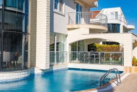 Villa Deniz Saray-2, Belek`te Özel Havuzlu, Jakuzili, Üç Odalı Villa 2