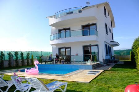 Villa Galanthus, Belek`te Özel Havuzlu, Altı Odalı 1