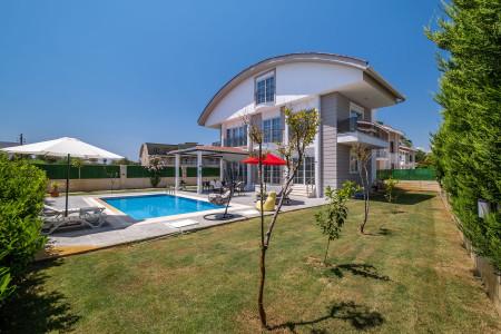 Villa Pamuk, Geniş Havuzlu, Restorana Yakın, Manzaralı Villa 2