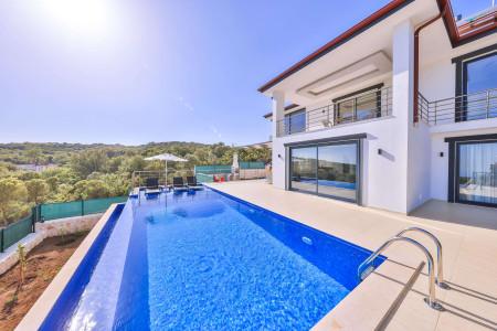 Villa Pınar, Şahane Manzaralı, Doğa İçerisinde Villa 2