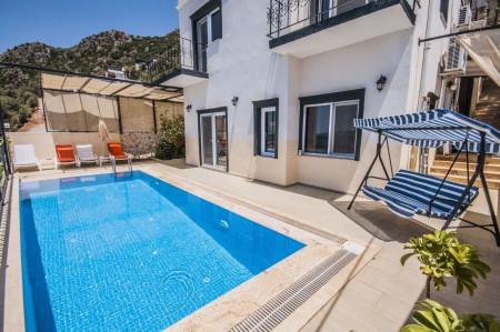 Villa Çakıl, Doğa İçeirsinde, Süit Odalı, Jakuzili Villa 2