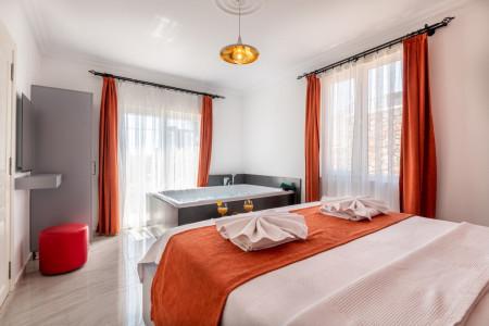Villa Han-4, Gün Batımı Manzaralı, Süit Yatak Odalı Lüks Villa 2