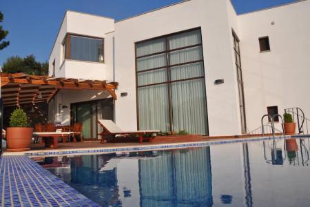 Villa Lotus, Jakuzili, 3 Yatak Odalı Lüks Villa 1