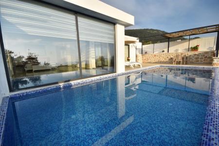 Villa Samara-1, Jakuzili, Kapalı Isıtmalı Havuzlu ve 1 Odalı 3