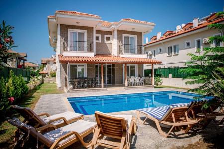 Villa Miray, Geniş Yüzme Havuzlu, Markete Yakın Villa 3