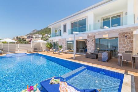 Villa Simla-3, Süit Yatak Odalı, Merkezi Konumda, Jakuzili Villa 2