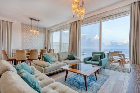 Villa Vizori-3, Denize Yakın, Merkezi Konumda, Geniş Havuzlu Villa 2