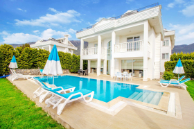 Villa Merida-1, Merkezi Konumda, Jakuzili, Saunalı Villa 1