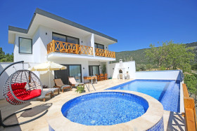 Villa Lipa, Korunaklı Havuzlu, Jakuzili, Lüks Villa 1