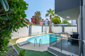 Villa Ebruli-2, Merkezi Konumda, Havaalanına Yakın Villa 2