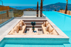 Villa Buhar, Sauna ve Jakuzili, Geniş Yüzme Havuzlu, Muhafazakar Villa 1
