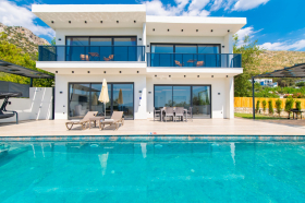 Villa Kaila, Kalkan Bölgesinde, Çift Jakuzi, Sauna ve Deniz Manzaralı Muhafazakar 1