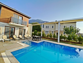 Villa Serin, Korunaklı Havuzlu, Jakuzili, Süit Odalı Villa 1