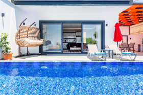 Villa Paye, Korunaklı Yüzme Havuzlu, Markete Yakın, Jakuzili Villa 3