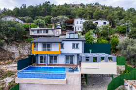 Villa Pachinko, Fethiye`de, Jakuzili ve 3 Odalı 1