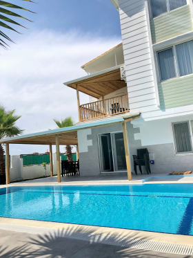 Villa Kırçıl-4, Belek Bölgesinde, Merkezi konumda ve 5 Odalı 3