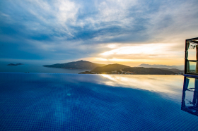Villa Pars, Kalkan'da, 4 Oda, 2 Jakuzi ve Deniz Manzaralı 1