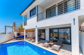 Villa Gökotta, Kalkan Bölgesinde, Deniz Manzaralı, Jakuzili, Muhafazakar 1