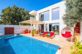 Villa Bahar, Kalkan`da, Jakuzi ve Kapalı Havuzlu, Balayı Villası 3