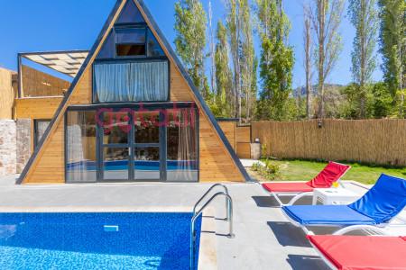 Villa Helin-3, Korunaklı Havuzlu, Jakuzili Villa 1
