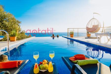 Villa Amadeus-3, Deniz Manzaralı, Taş Mimarili Eşsiz Villa 1