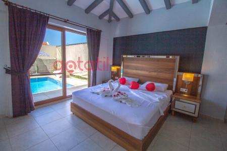 Villa Troya Suit-1, Havuzu Korunaklı, Jakuzili Villa 3