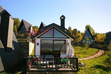 Tiny House Bungalov-2, Kahvaltı Dahil, Göl Manzaralı ve Şömineli 1