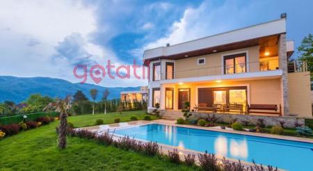 Villa Bezirgan-4, Geniş Havuzlu, Doğa İçerisinde Villa 2