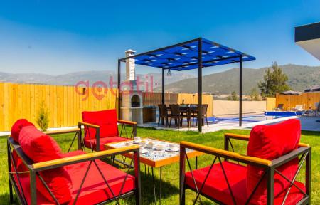 Villa River, Geniş Havuzlu, Doğa İçerisinde Beş kişilik Jakuzili Muhafazakar Villa 2