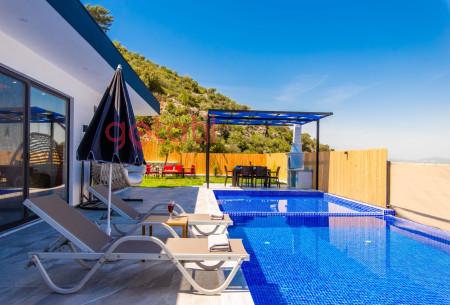 Villa River, Geniş Havuzlu, Doğa İçerisinde Beş kişilik Jakuzili Muhafazakar Villa 3