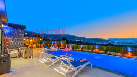 Villa Kadans, Dört Kişilik, Jakuzili, Korunaklı Villa 2