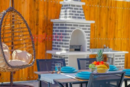 Villa Tuti, Geniş Havuzlu, Doğa İçerisinde Muhafazakar Villa 2