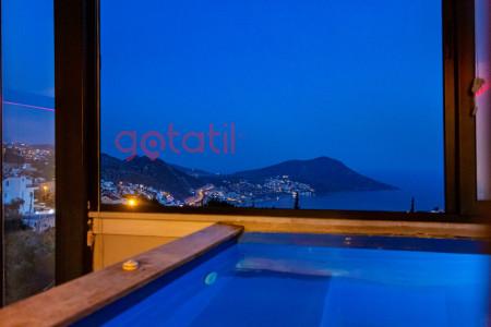 Suit Capel-3, Merkezi konumda, Deniz Manzaralı Suit 1