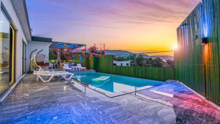 Villa Esenlik, Dört Kişilik, Jakuzili, Korunaklı Villa 2