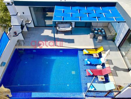 Villa Uranos, İki Odalı, Korunaklı Havuzlu Villa 1