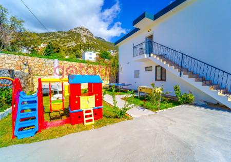 Villa Uranos, İki Odalı, Korunaklı Havuzlu Villa 3