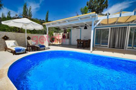 Villa Fulya-2 , Korunaklı Yüzme Havuzlu, Doğa İçerisinde Villa 3