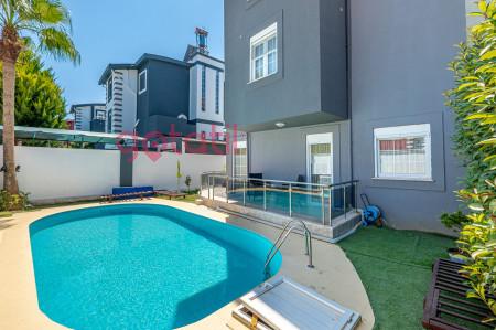 Villa Ebruli-2, Merkezi Konumda, Havaalanına Yakın Villa 2