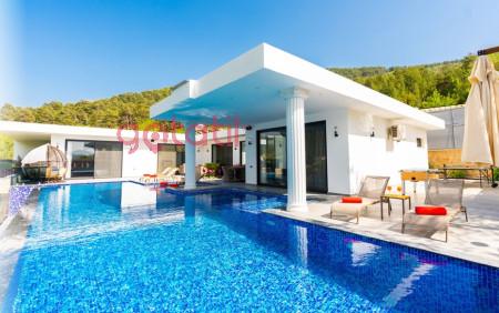 Villa Roza, Saunalı, Jakuzili, Süit Odalı Muhafazakar Villa 1