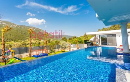 Villa Roza, Saunalı, Jakuzili, Süit Odalı Muhafazakar Villa 2