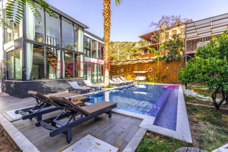 Villa Şans, Doğa İçerisinde, Markete Yakın Muhafazakar Villa 2