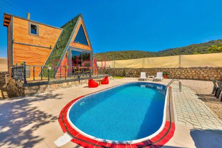 Villa Belen,  Doğa İçerisinde, Muhafazakar Havuzlu Villa 2