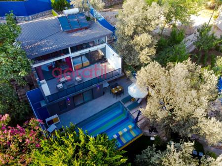 Villa Monar, Kapalı Havuzlu, Jakuzili, Hamam ve Saunalı Muhteşem Villa 1