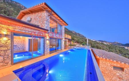 Villa Atina, Isıtmalı, Jakuzili Havuzlu, Lüks Muhafazakar Villa 1
